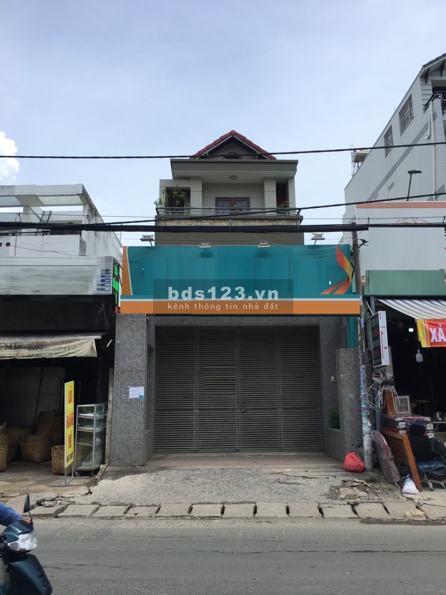 Lê Quang Định, Phường 5 mt 1. Nhà trống suốt