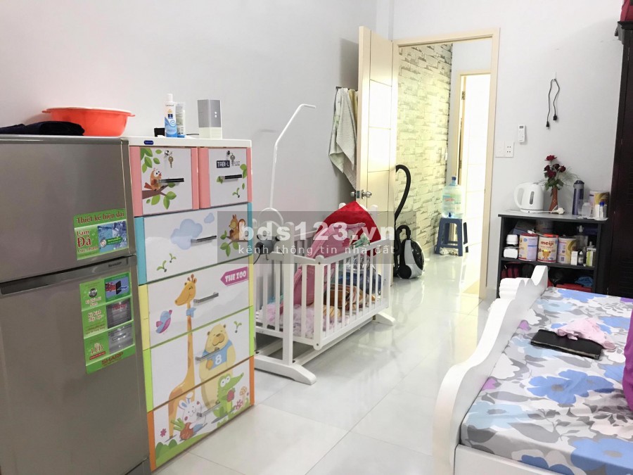 Nhà đẹp 60m2, giá tốt nhỉnh 4 tỷ, HXH đỗ cửa, Lê Văn Thọ, Phường 14, Quận Gò Vấp.