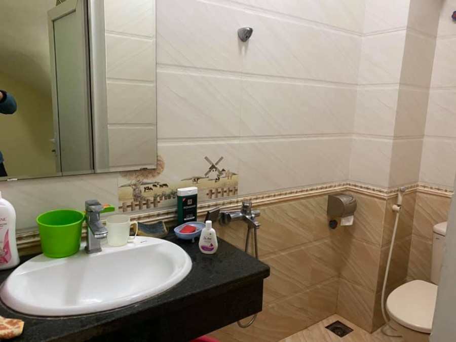 Bán nhà Trường Chinh, lô góc, sát phố, nhà mới đẹp, sổ nở hậu 60m2/6,85 tỷ