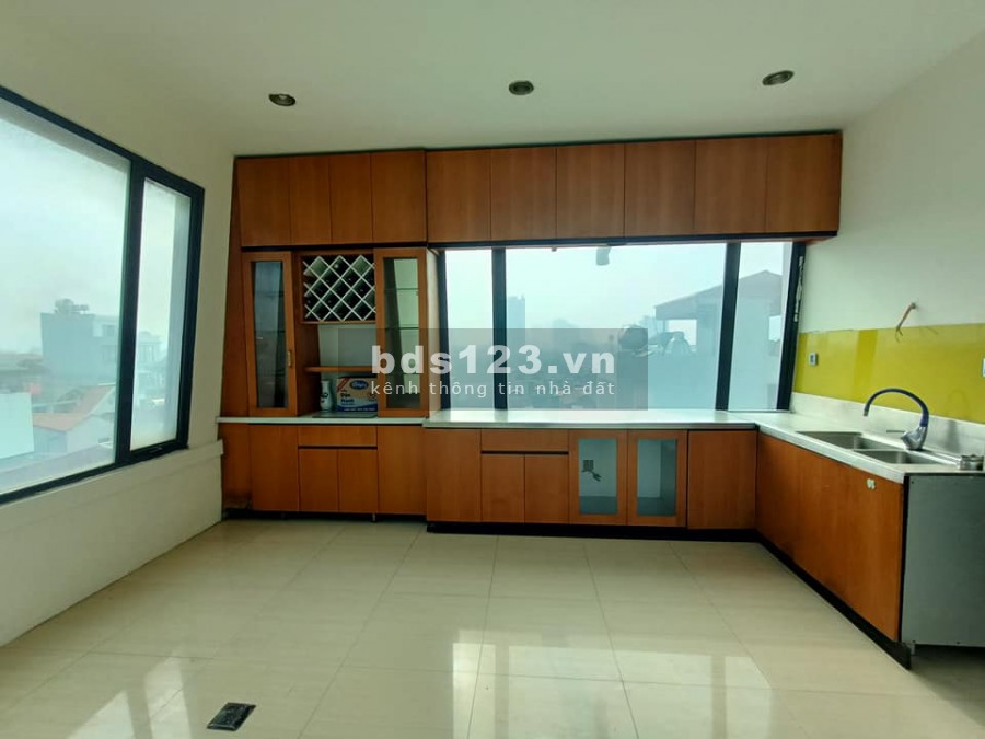 Bán nhà Nguyễn Trãi, 7 tầng thang máy, ngõ to oto, kinh doanh, văn phòng, hơn 5 tỷ