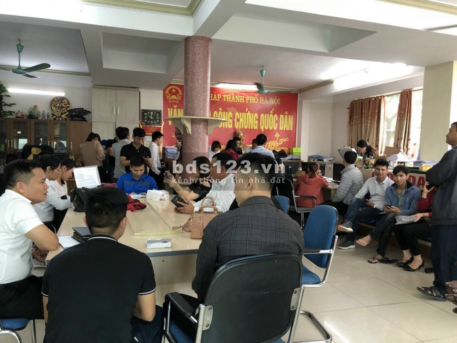 Chính chủ cần bán mảnh đất 71m2, Tân Xã Thạch Thất, sát vách công nghệ cao, full thổ cư giá 849tr oto tránh