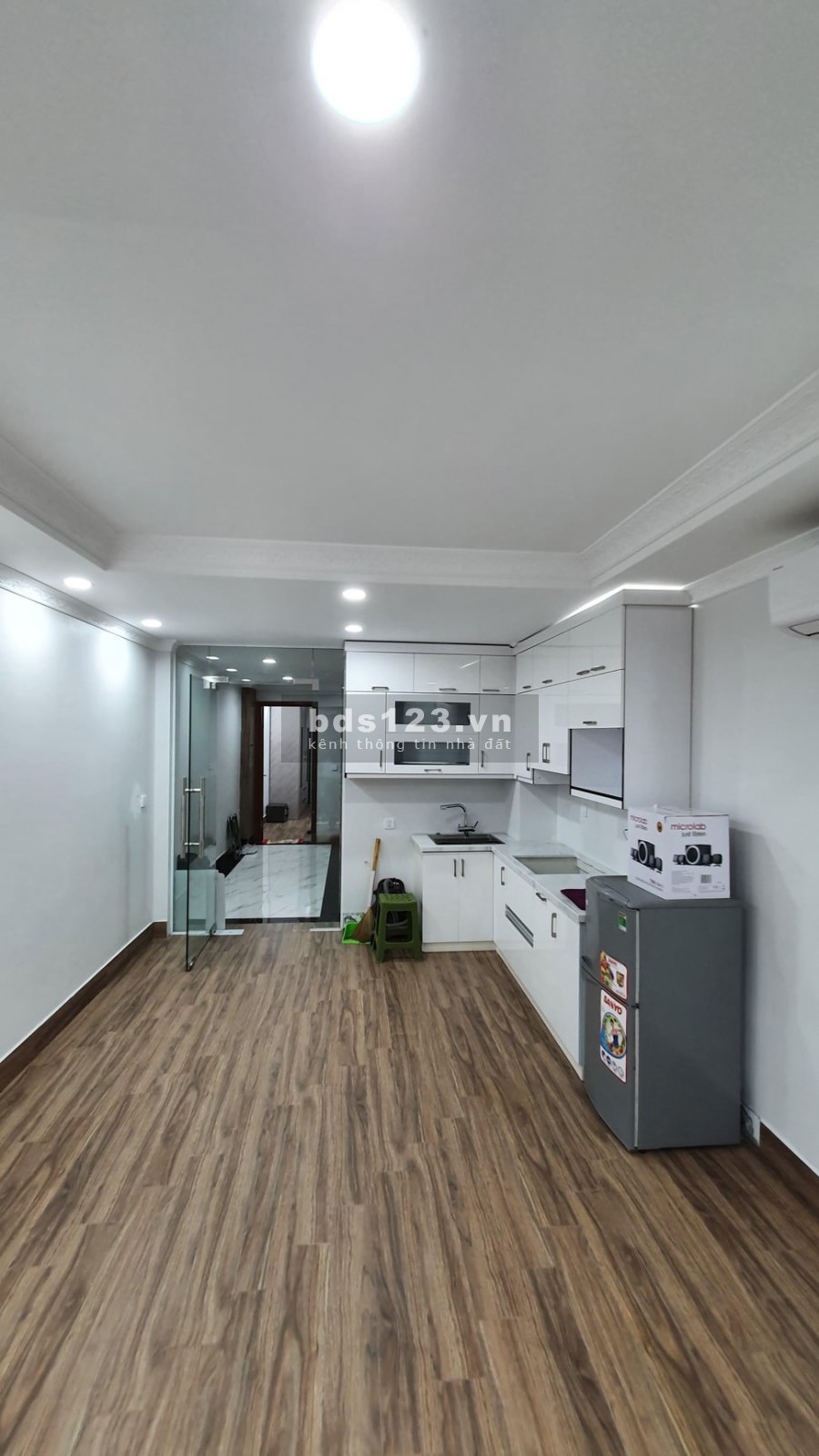 Nhà Giảng Võ 30m2,mặt tiền 5m, kinh doanh đỉnh, nhỉnh 2 tỷ