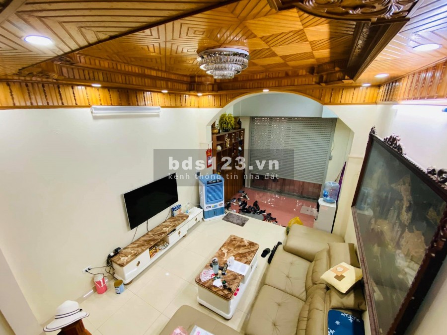 SIÊU Hoa Hậu Nhà Cự Lộc, Thanh Xuân, 50m2x4T, Gần phố, giá chỉ 5,3 tỷ.