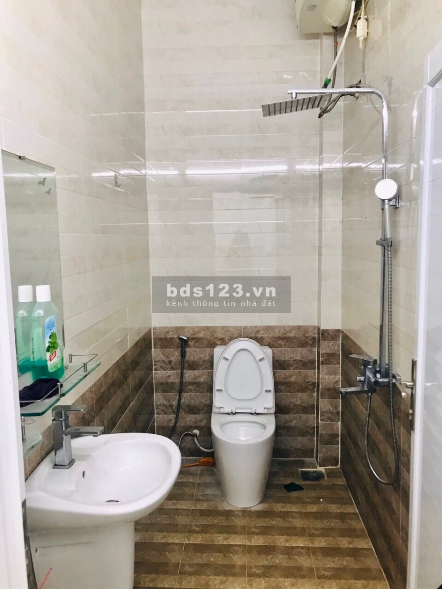 Chính Chủ Bán gấp nhà mới xây 5 tầng hẻm 4m Lý Nam Đế, Phường 7, Quận 11. kế Quận 10. Giá 4,7 tỷ