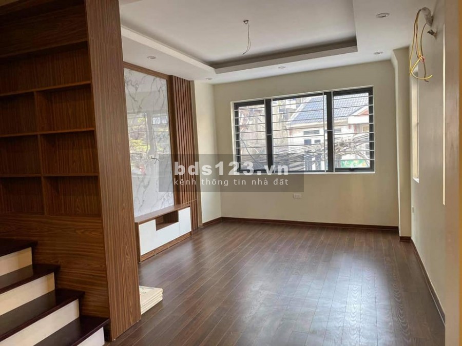 Mặt phố Trương Định, 40m2 x 5 tầng, mt 4m kinh doanh đỉnh,…