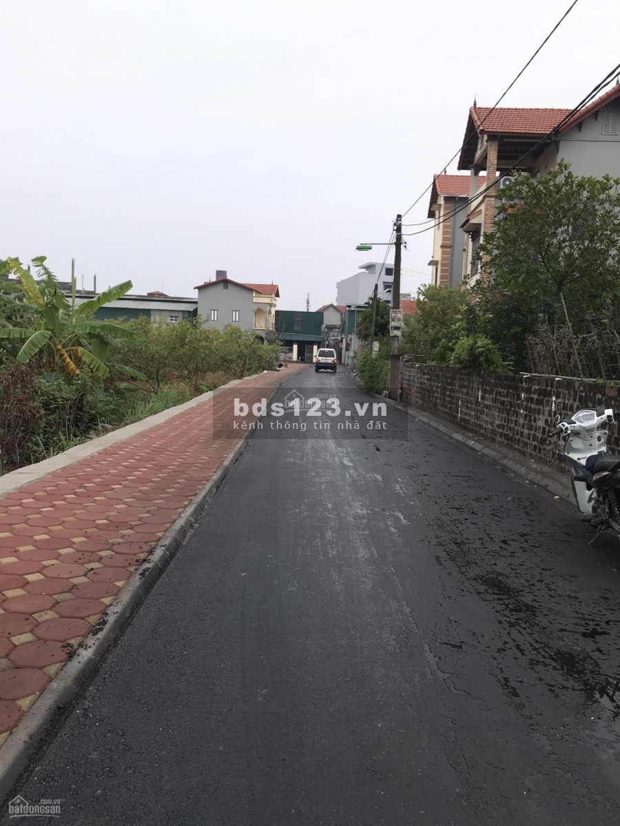 Bán đất Đông DưThôn 7 Vuông đét 40m2 Gần oto mặt tiền rộng. 0982852808