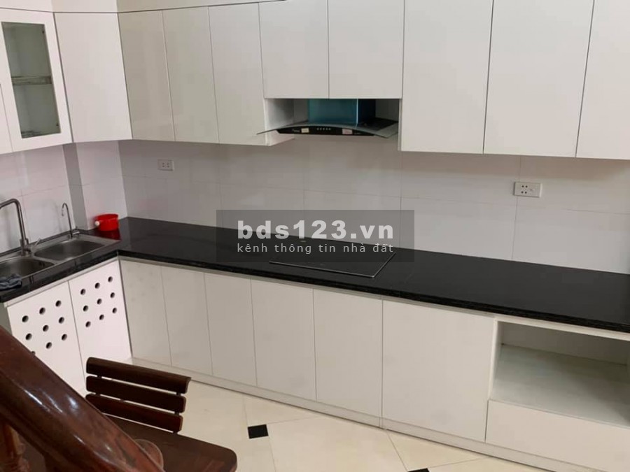 XUÂN PHƯƠNG NGÕ OTO TIỆN ÍCH NGẬP TRỜI GIÁ CHỈ 3 TỶ