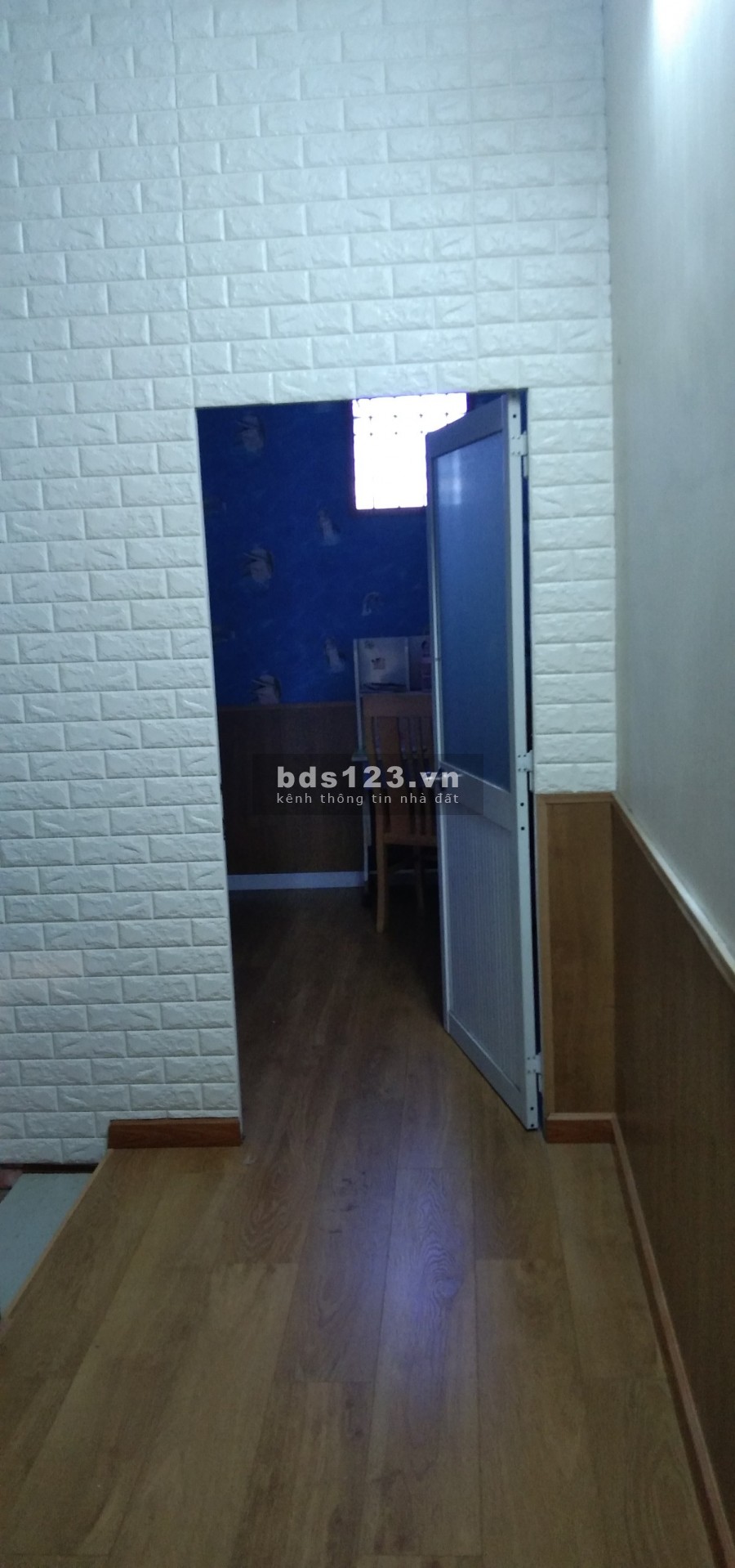 Nhà Gỗ bán dtcn 33,6m2 1 trệt 1 lầu, nội thất đẹp, Phước Long A. Tin thật - Ảnh thật