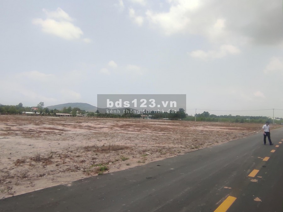 Cần Bán Gấp Đất Thổ Cư KDL Long Hải Nhiều Ưu Đãi Giá Rẻ 890triệu 100m2