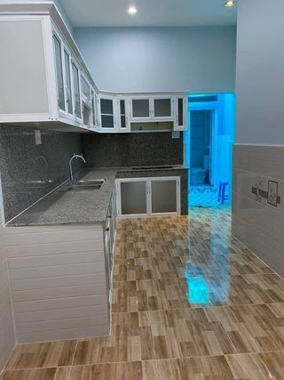 Ngân hàng siếc Bán GẤP nhà 56K Trần Hưng Đạo, Phường 7, Quận 5, ô tô đỗ cửa, 39m2, 2 lầu, giá chỉ 5 tỷ 3