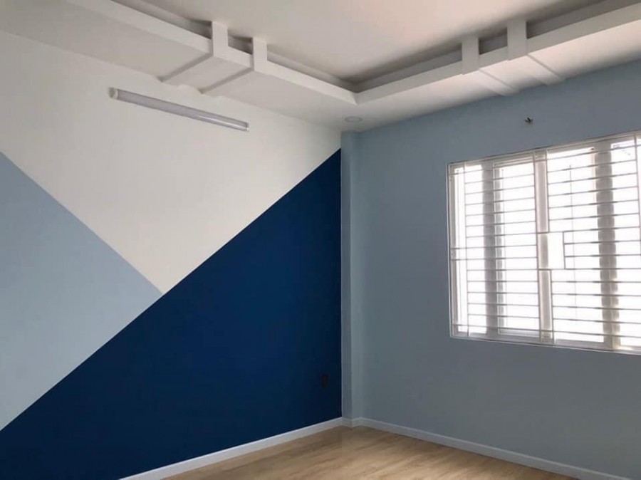 Bán nhà Lũy Bán Bích Hòa Bình Tân Phú HXH, 74m2 (4.9x15.5), 5.7 tỷ TL