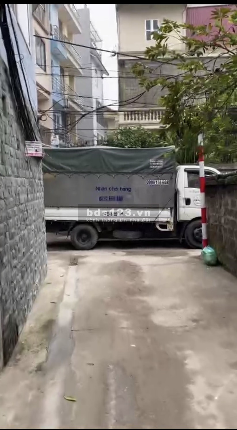 BÁN NHÀ NGỌC THỤY 42M x 4 TẦNG 2 MẶT THOÁNG, GẦN TRƯỚC VIỆT PHÁP, TRƯỚC NHÀ 3M