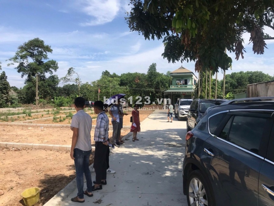 Chính chủ cần bán mảnh đất 71m2, Tân Xã Thạch Thất, sát vách công nghệ cao, full thổ cư giá 849tr oto tránh