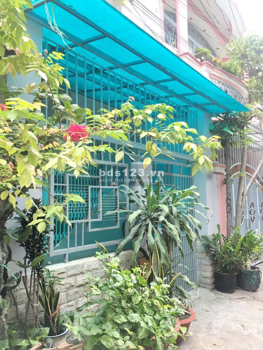 Bán nhà 2 lầu 58m2 mặt tiền đường nội bộ Phường 4 Quận 8 - LH: 0933862860 Sương