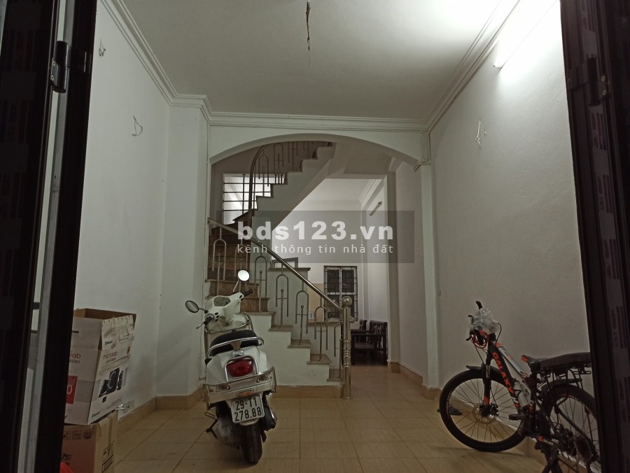 Cho thuê nhà nguyên căn 3 tầng 100m2 Xa La Hà Đông