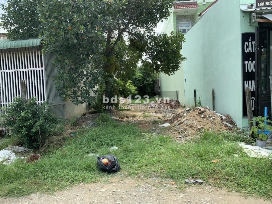 Bán đất 80m2, 420tr, chợ long cang mới, cần đước, long an