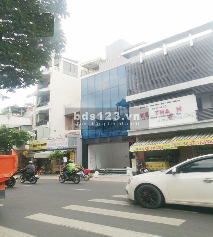 Cho thuê nhà nguyên căn MT đường Đinh Tiên Hoàng, P. ĐaKao, Quận 1