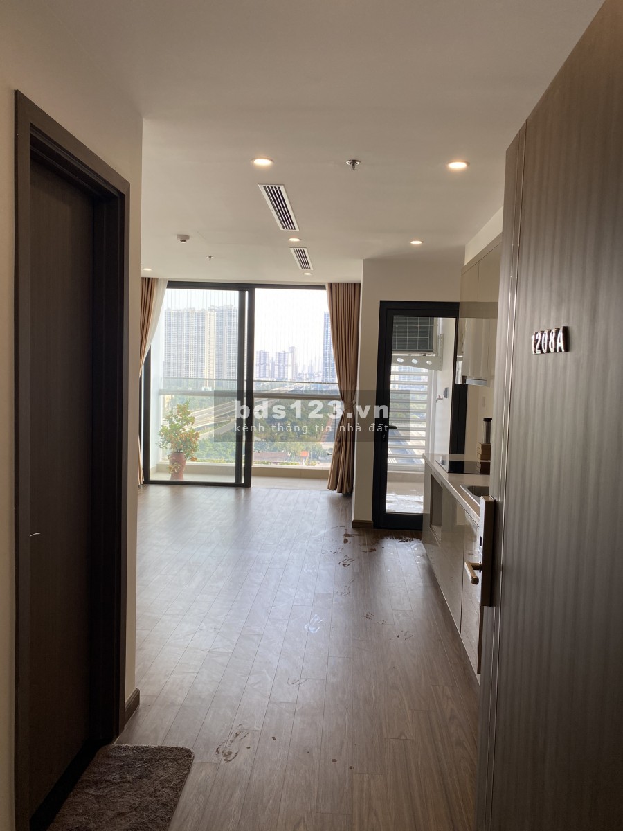 Tôi cho thuê CH Studio 38m2 giá rẻ nhất cho khách thiện chí tại Vinhomes West Point Phạm Hùng