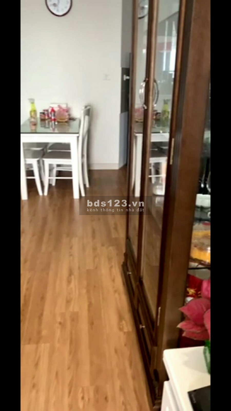 Bán gấp căn hộ 66m full đồ, 2PN, tại FLC 36 Phạm Hùng, giá 2.02 tỷ có thương lượng.