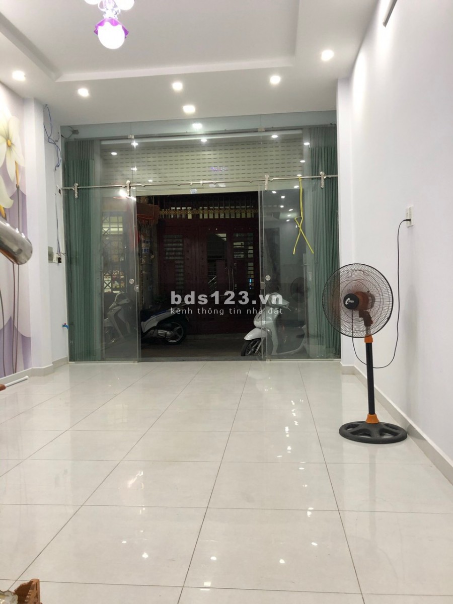 Nhà hai mặt HXH Vườn Lài 70m2, 2 tấm chỉ 6.45 tỷ