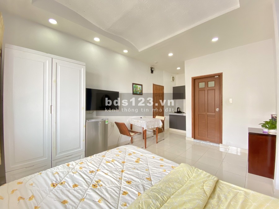 Căn Hộ Studio Full Nội thất Thoáng Mát Mặt Tiền 3/2 – Đối diện Nhà Hát Hoà Bình Q. 10