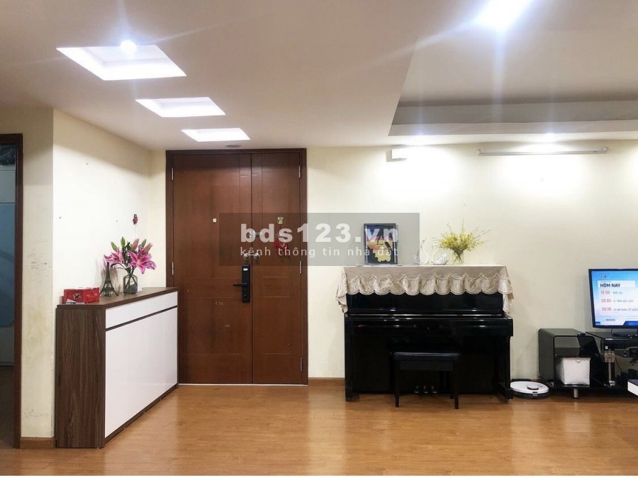 Chính chủ bán căn hộ chung cư tòa Sunrise building II, KĐT Sài Đồng, Long biên, DT 81.5m2 Giá 1.7 tỷ LH 0989995724