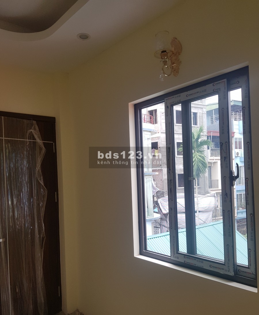 BÁN NHÀ NGỌC THỤY 42M x 4 TẦNG 2 MẶT THOÁNG, GẦN TRƯỚC VIỆT PHÁP, TRƯỚC NHÀ 3M