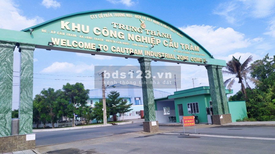 Đất thổ cư 100% cách MT Đinh Đức Thiện 600m SHR cạnh KCN và chợ, DT 100m2 chỉ 1 tỷ 7
