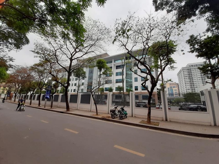 BÁN NHÀ PHÂN LÔ HỒ ĐỐNG ĐA GARA Ô TÔ 7 CHỖ KINH DOANH KHU VIP DT 62M, 4 TẦNG ,MT 5M. GIÁ 11.5 TỶ