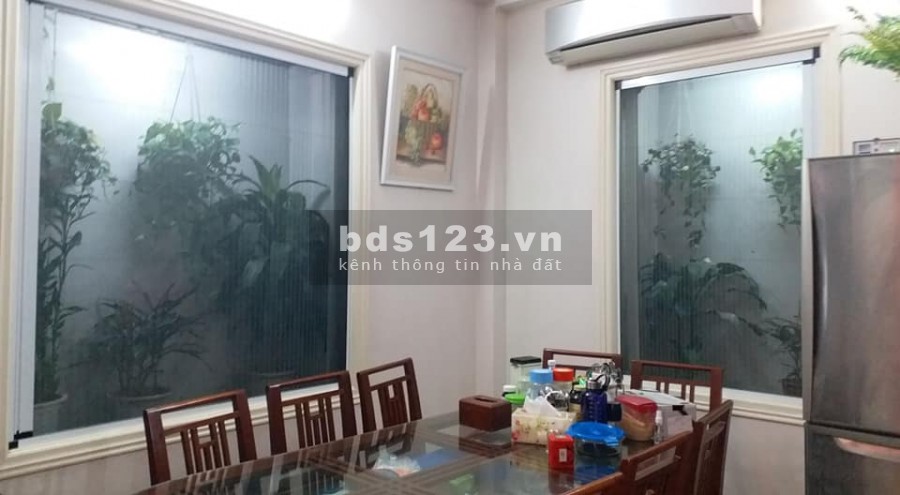 Bán nhà PL ô tô ngõ 285 Khuất Duy Tiến 61m2 x 6 tầng thang máy giá 15 tỷ. LH 0912442669