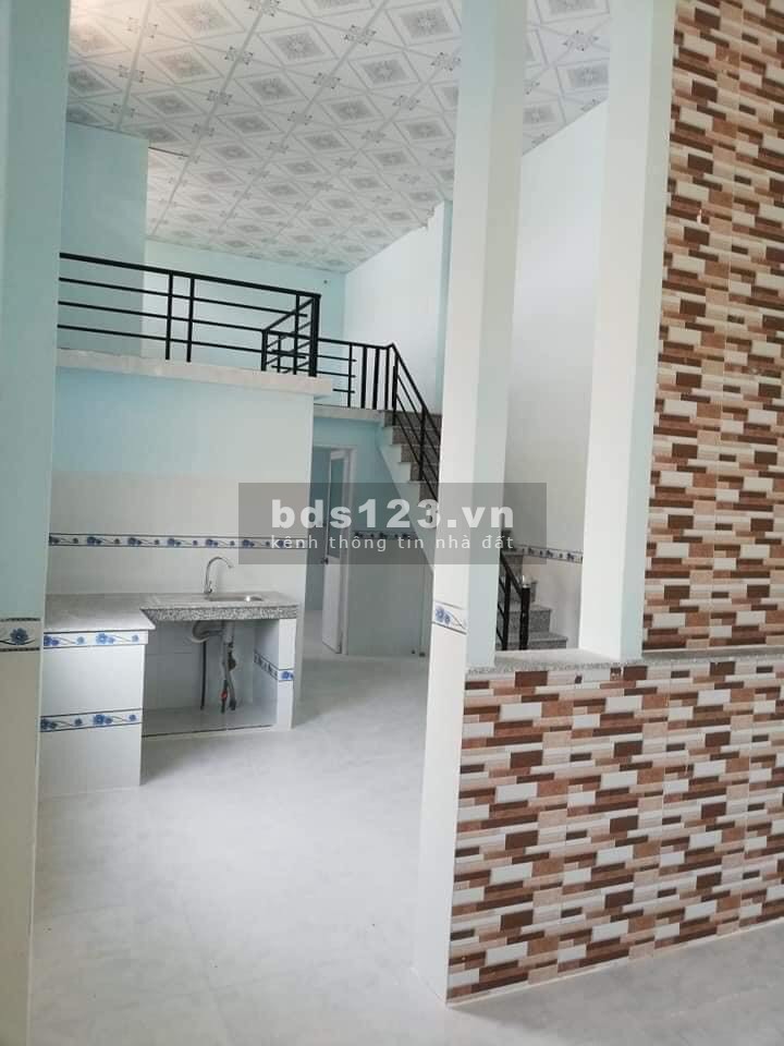 Vỡ nợ bán gấp dãy trọ 300m2(10x30) 16p/2kiot thu nhập ổ định, trung tâm khu đô thị