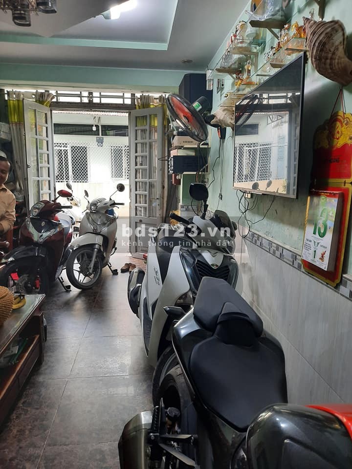 Bán nhà Gò Vấp Nở Hậu 2 tầng giá 4,2 tỷ Dương Quảng Hàm dt 46 M2