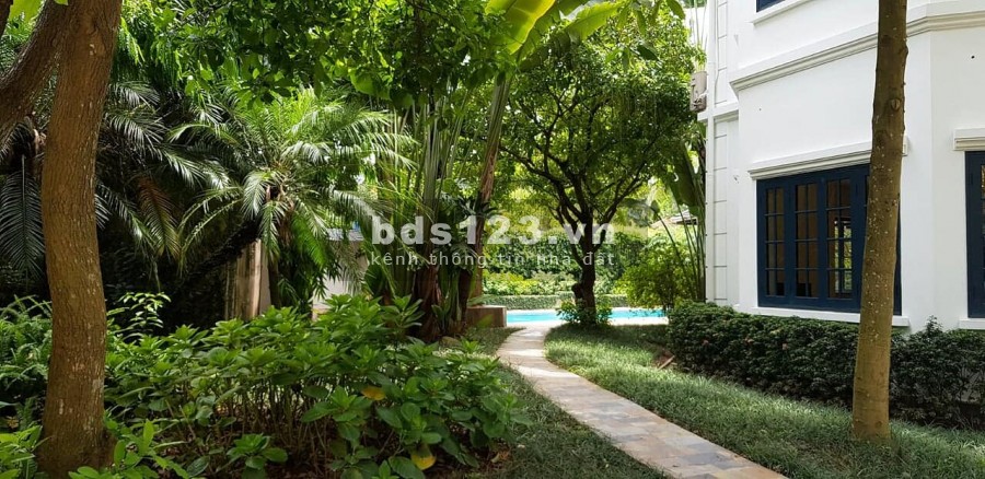 SIÊU BIỆT THỰ, VỊ TRÍ VIP, N.Thụy Long Biên, 1250m2 MTx11m