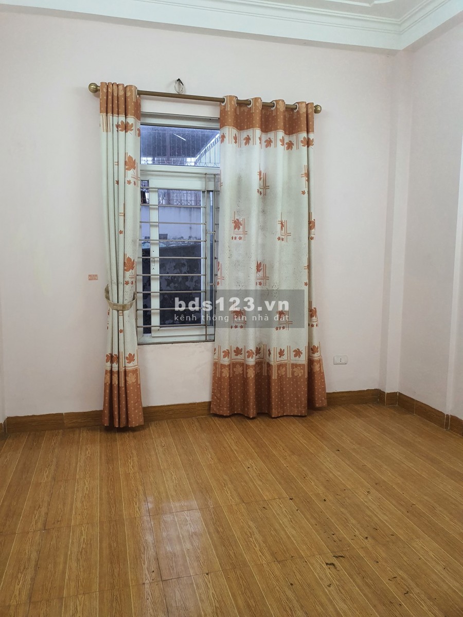 Bán nhà mới xây lô góc 30m2 x 5T NT siêu đẹp Hoàng Hoa Thám 2,7 tỷ