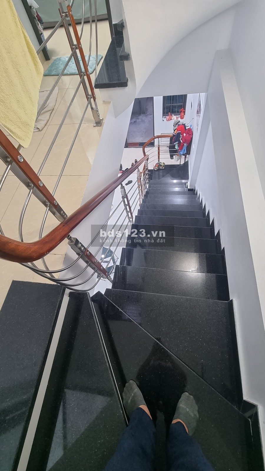 ĐÔNG NGẠC NHÀ ĐẸP NHƯ TRANH GIÁ MỀM NHƯ BÚN