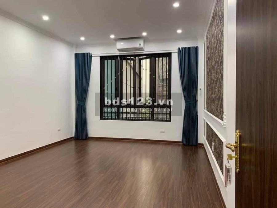 HẠ GIÁ BÁN GẤP NHÀ NGUYỄN ĐỨC CẢNH, MỚI XÂY, 32 M2*5 TẦNG, MT 4M GIÁ 2.8 tỷ