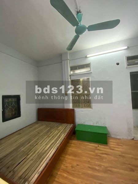 HOT!!! BÁN GẤP NHÀ NGÃ TƯ SỞ, SIÊU RẺ, NGÕ THÔNG THOÁNG, 21m2x 3T,CHỈ 1.75 tỷ