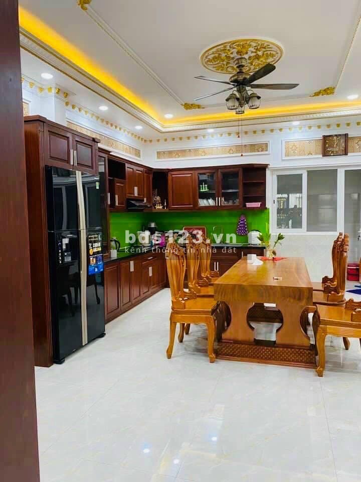 Bán gấp nhà định cư Ý, Mặt tiền HOA CÚC, Kinh doanh đỉnh.