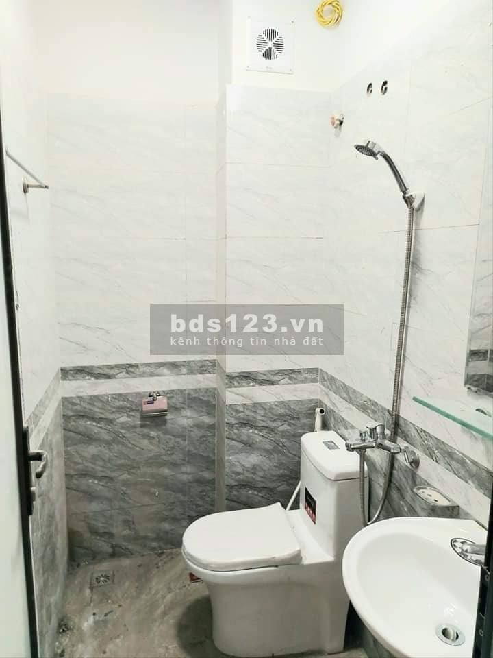 Nhà Ngũ Nhạc Hoàng Mai nhà full nội thất chính chủ cần bán gấp