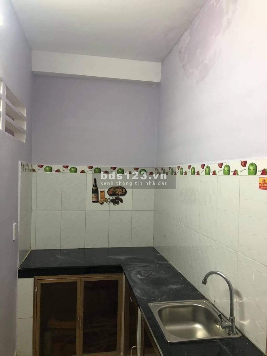 Bán nhà đường NGUYỄN GIA TRÍ (D2 cũ) 29 m2 giá 2 tỷ 4