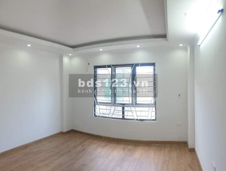 Nhà Ngũ Nhạc Hoàng Mai nhà full nội thất chính chủ cần bán gấp