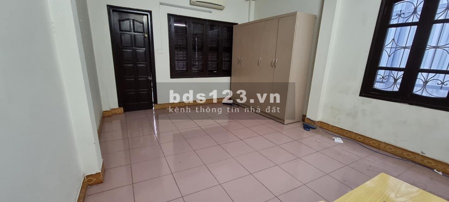 Nhà mặt phố số làm quan kinh doanh cực đỉnh an sinh chả phải đắn đo