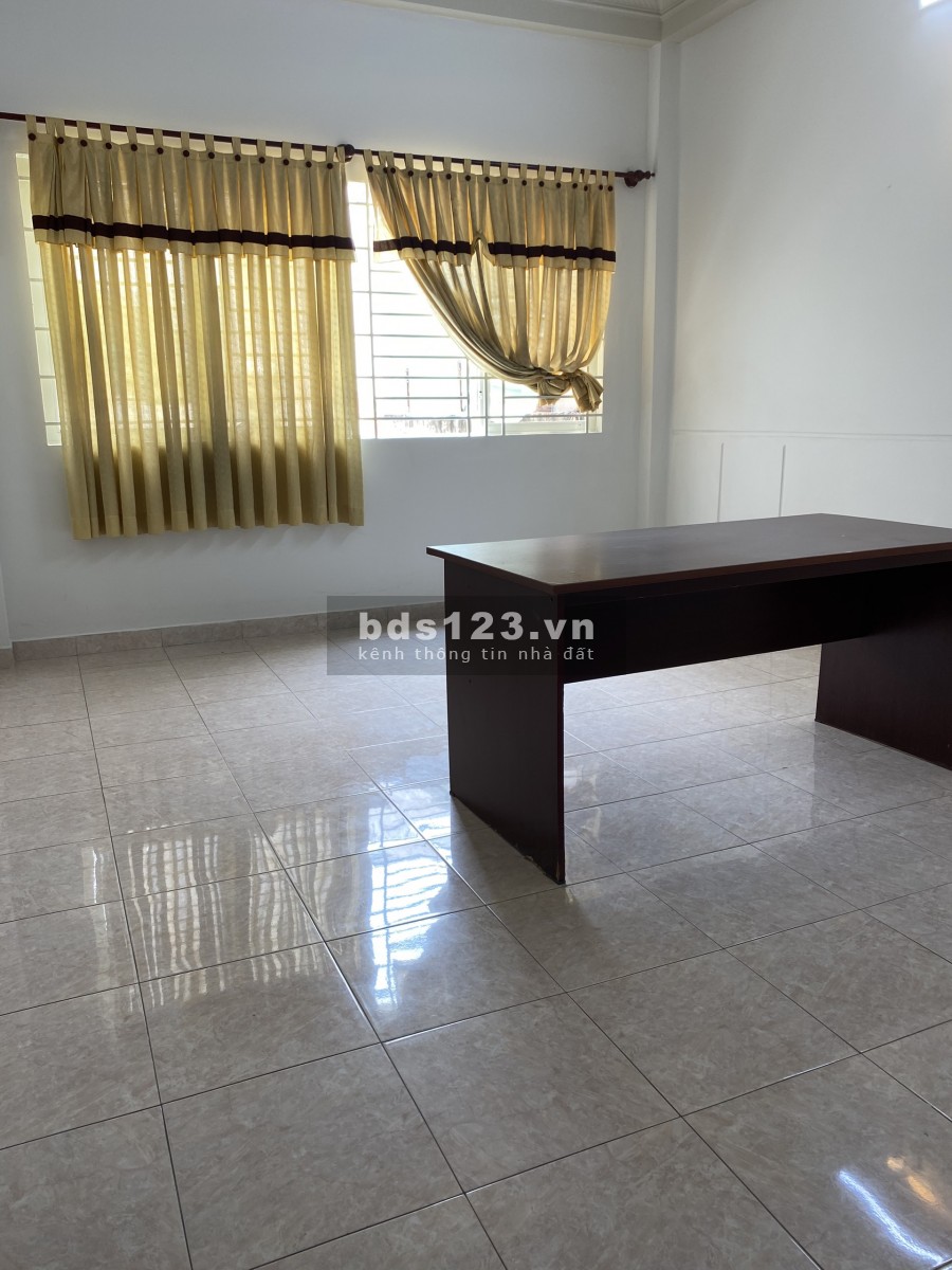 Nhà Cư Xá Nguyên Hồng 4x18, trệt, 2L, ST – 23tr