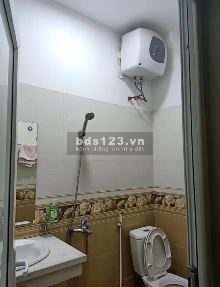Bán nhà VIP Long Biên Nguyễn Sơn 48m2 20m ra mặt phố chỉ 3.75 tỷ