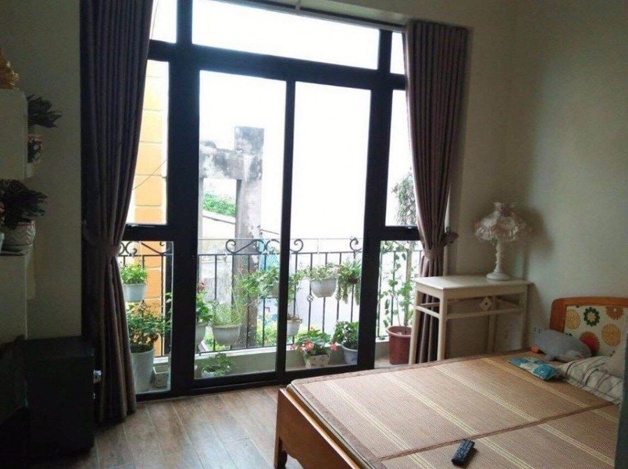 Bán Gấp Nhà đường Nguyễn Đình Hoàn Cầu Giấy 32m2 x 6T MT 4m 4 2 tỷ