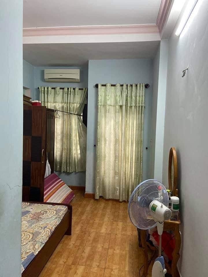 Bán nhà Hoàng Hoa Thám Cộng Hòa Tân Bình HXT 40m2 4T 4PN giá 6.9 tỷ TL