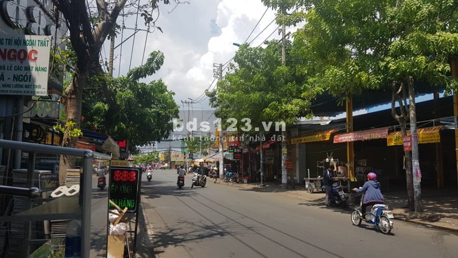 Bán nhà mặt tiền Hương Lộ 2, Quận Bình Tân, cho thuê 30 triệu/tháng, giá 9 tỷ 5