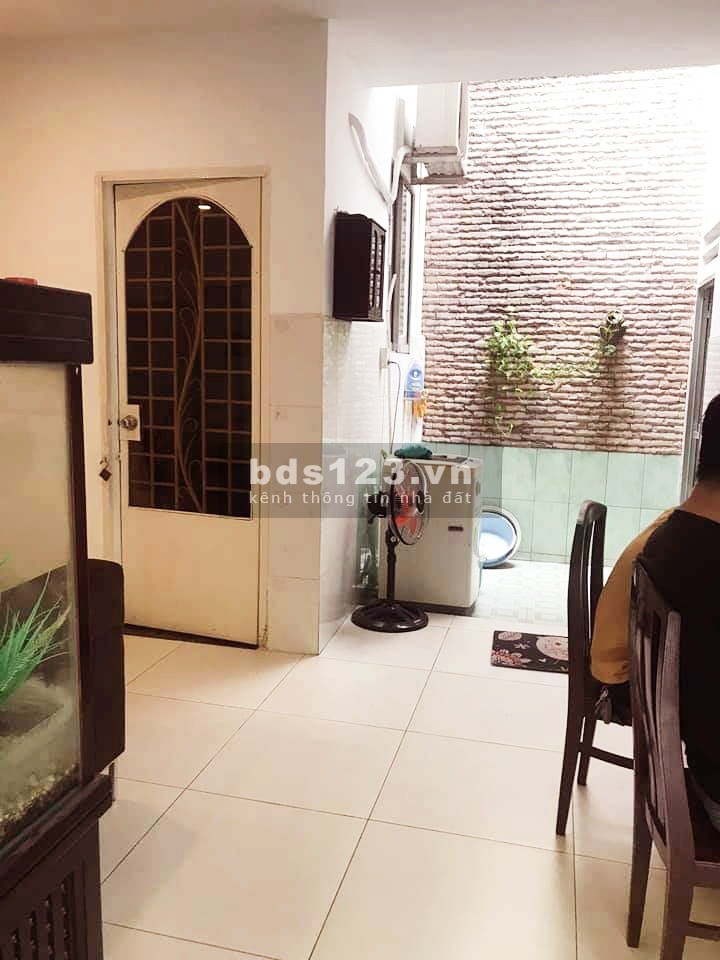 Bán nhà 2 mặt tiền ở Cộng Hòa, Quận Tân Bình 167m2 (9x20) thông số vàng diện tích rộng