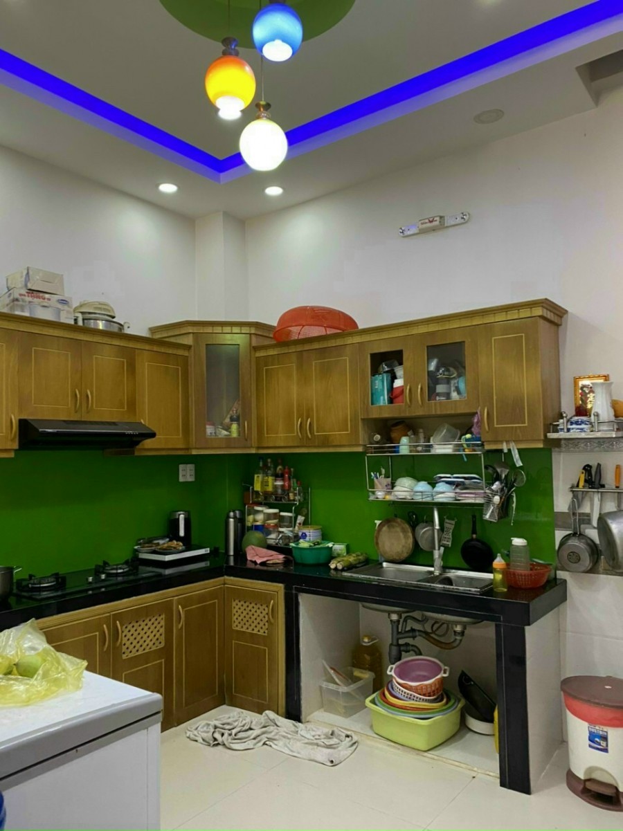 Nhà phố sổ riêng hẻm xe hơi 67 Đào Tông Nguyên, thị trấn Nhà Bè, Giá 3.98 tỷ +84.943211439 Ms Hải