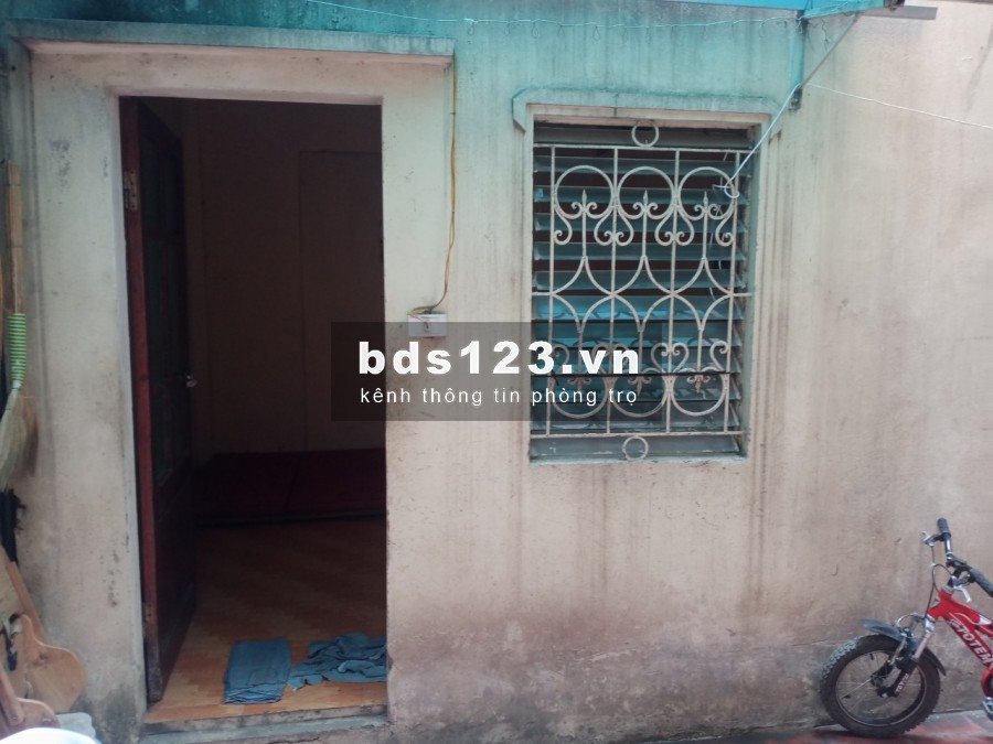 Cho thuê phòng khép kín rộng 20m2 khu phụ khép kín Lạc Long Quân gần Xuân LA